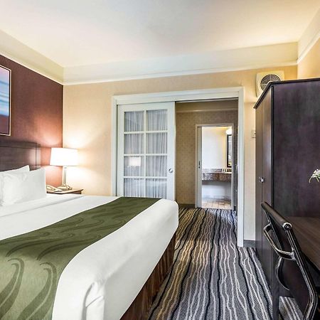 Ramada Suites By Wyndham San Diego Dış mekan fotoğraf