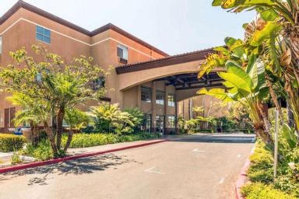 Ramada Suites By Wyndham San Diego Dış mekan fotoğraf